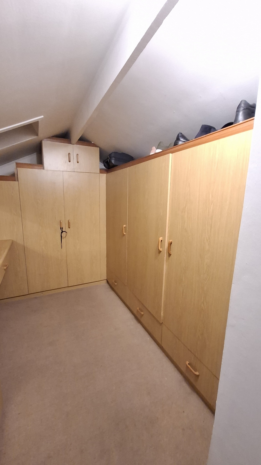 To Let 3 Bedroom Property for Rent in Thornton Western Cape